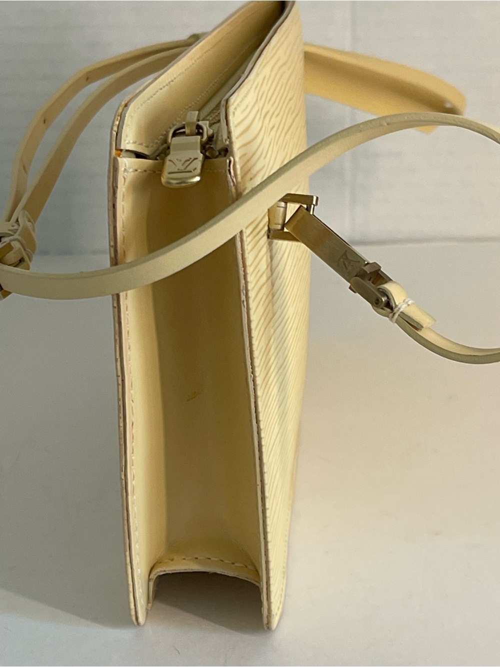 Louis Vuitton anilla Rochelle Belt Bag - Picture 4 of 13